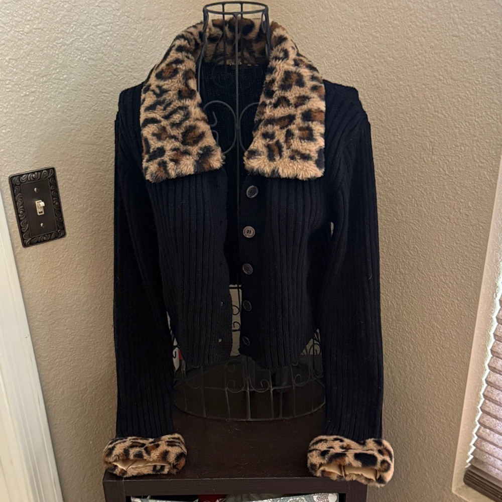 SHEIN Black Blazer with Leopard Print Accents